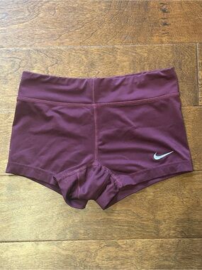 Nike Dri-Fit Women's Performance Game Running Volleyball 3” Shorts XXS Maroon